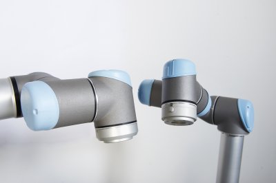 Kollmorgen pohání „štíhlé pomocníky“ od Universal Robots