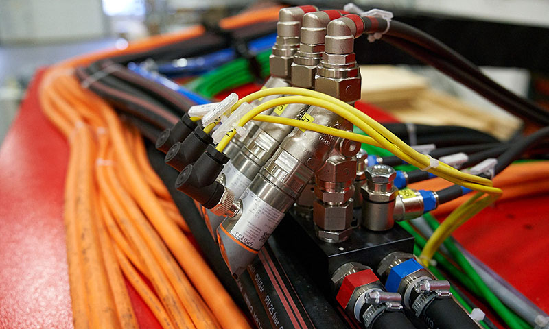 Barevné značení kabelů podle standardu DESINA