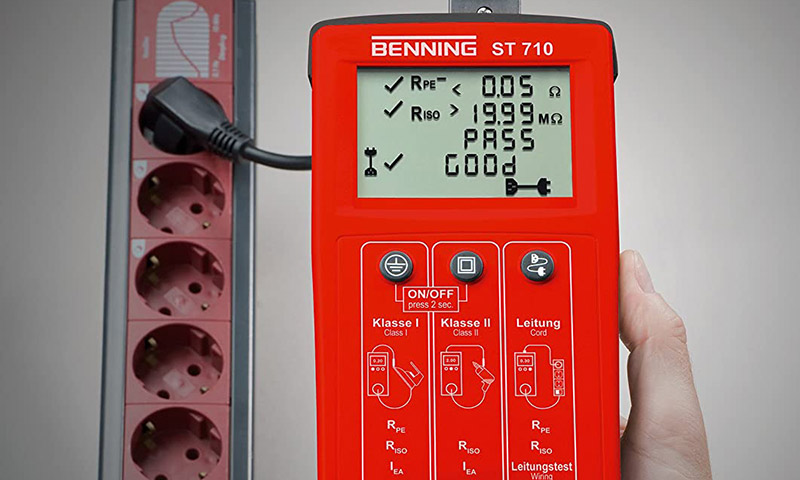 Přenosný tester přístrojů Benning ST 710